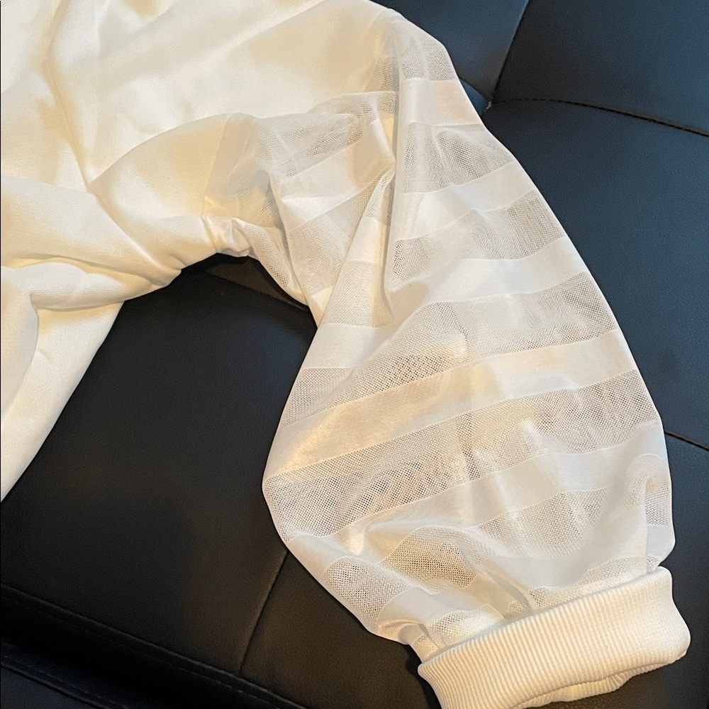 SHEIN White Sweatshirt with Sheer Sleeves 3XL - Picture 6 of 9